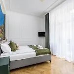 Bob Elite - Florianska Apartmán *